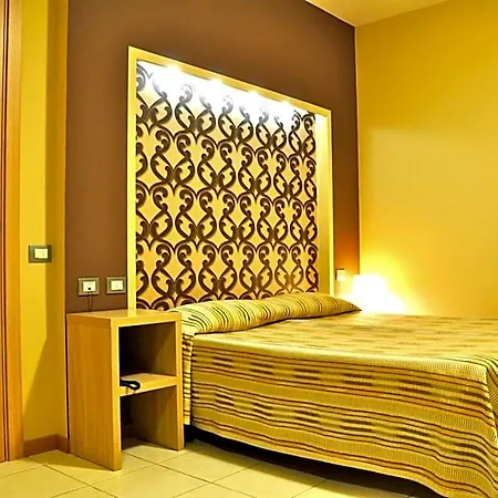Letto & Riletto B&B 몬테카시아노