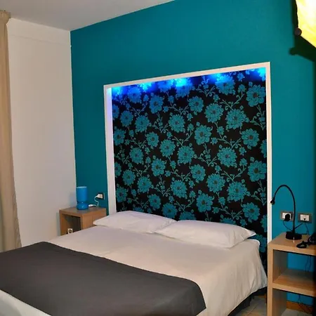 Letto & Riletto 4* Montecassiano